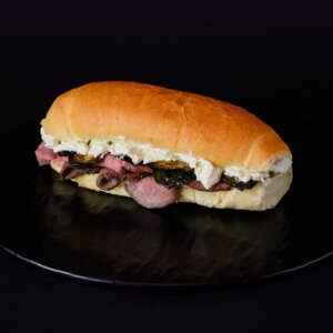 panino con roastbeef, Philadelphia e zucchine grigliate