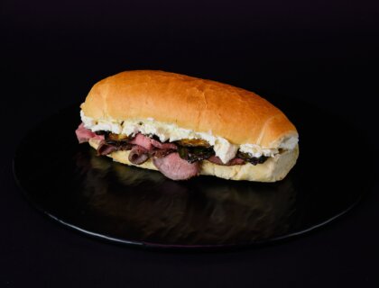 panino con roastbeef, Philadelphia e zucchine grigliate