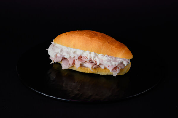 Panino con Fesa di tacchino e Stracciatella