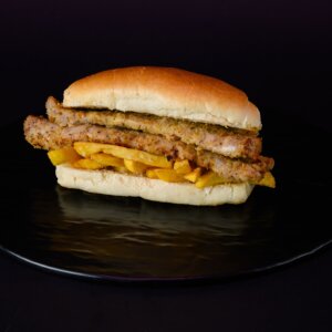 panino salsiccia panata e patatine