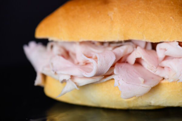Panino con Fesa di tacchino e Stracciatella