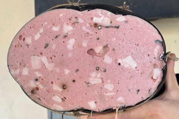 Mortadella al Tartufo